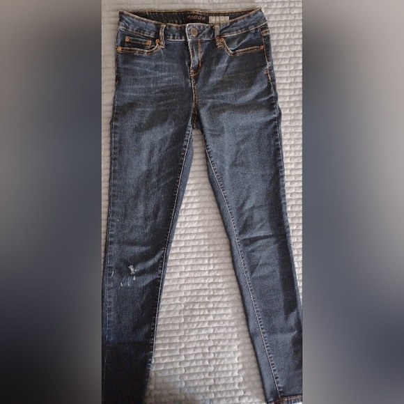 Aeropostale Designed in New York Jegging (8) Regular/Normal - Picture 2 of 3